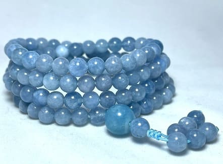 da Aquamarine thang 3 Birthstone