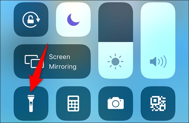 Cách chỉnh độ sáng đèn flash trên iPhone và Android 14 Cách chỉnh độ sáng đèn flash trên iPhone và Android 2
