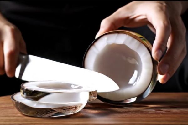 Video thường có độ dài cố định khoảng 8 giây