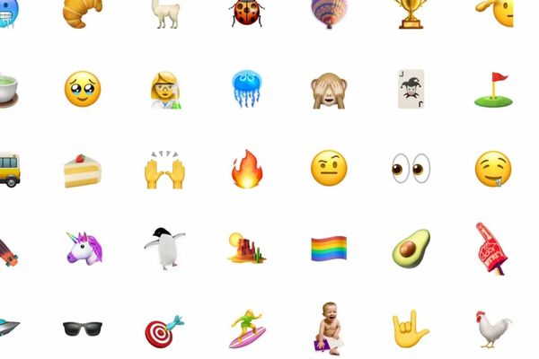 Danh sách 8 emoji mới trên iOS 26 chính thức trên iPhone? 7 Ai là người đứng sau những emoji quen thuộc?