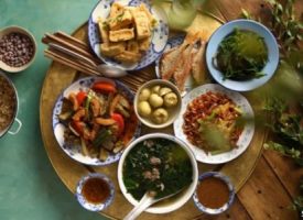 Mâm son là gì? Ý nghĩa mâm son trong văn hóa Việt Nam 6 Mâm son là gì? Ý nghĩa mâm son trong văn hóa Việt Nam 5