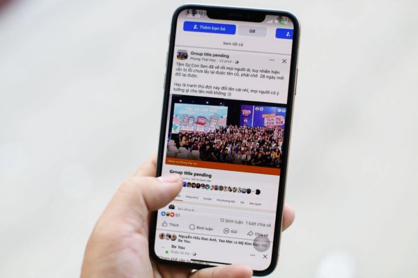 Một vài nhóm bị đổi tên thành Group title pending