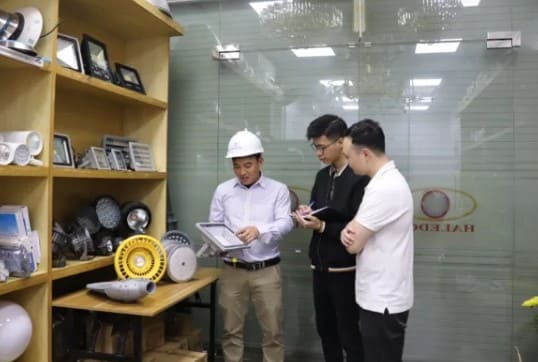 Trần Quốc Việt - Chuyên Viên Kỹ Thuật Nhiệt Huyết tại HALEDCO 7 Trần Quốc Việt - Chuyên Viên Kỹ Thuật Nhiệt Huyết tại HALEDCO 7